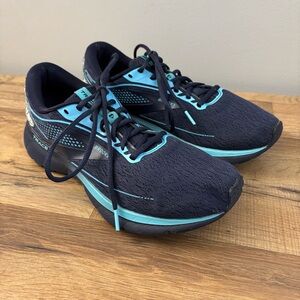 Brooks Women's Navy & Teal Running Shoes